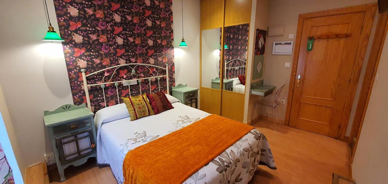 Hosteria Villa De Castro Castro Urdiales Exteriör bild