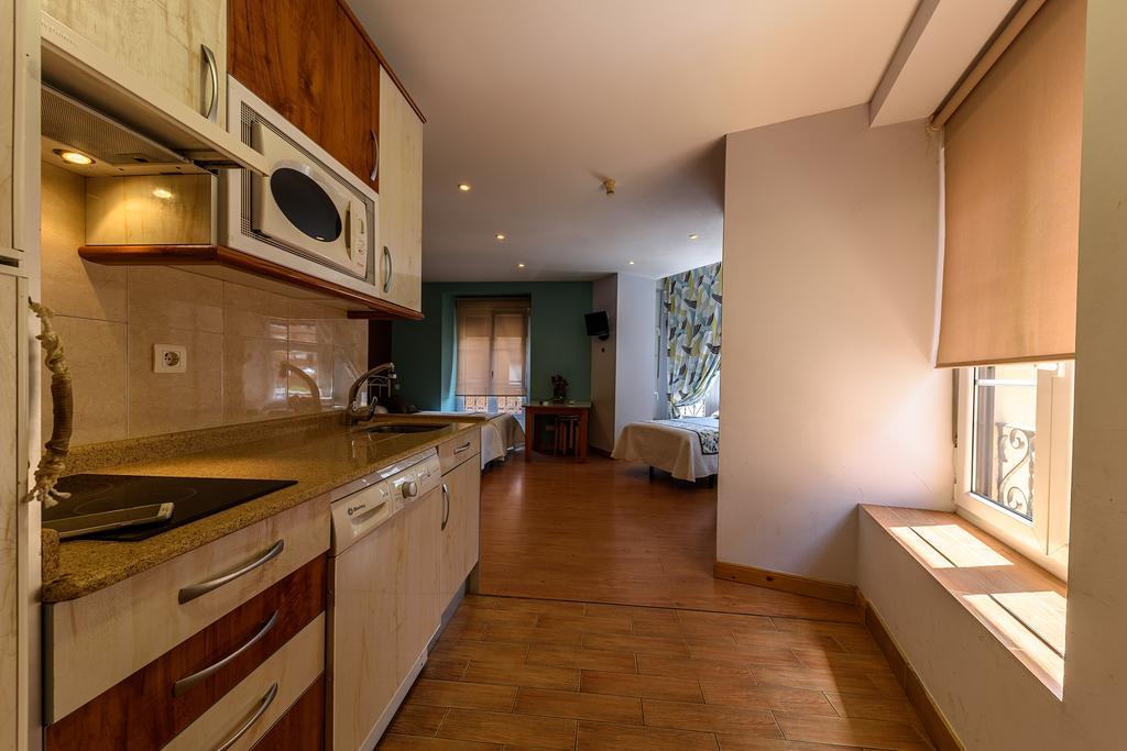 Hosteria Villa De Castro Castro Urdiales Exteriör bild