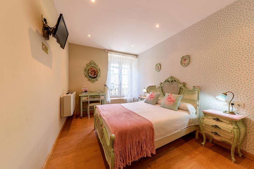 Hosteria Villa De Castro Castro Urdiales Exteriör bild