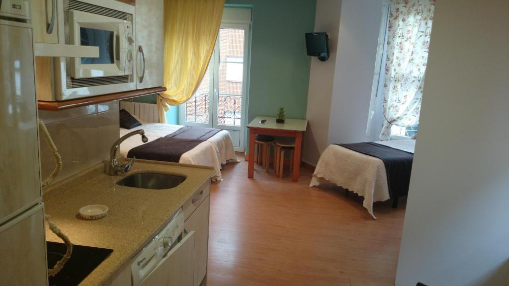 Hosteria Villa De Castro Castro Urdiales Rum bild